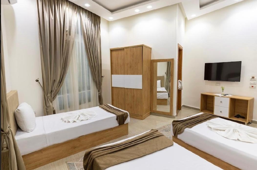 New View Hotel